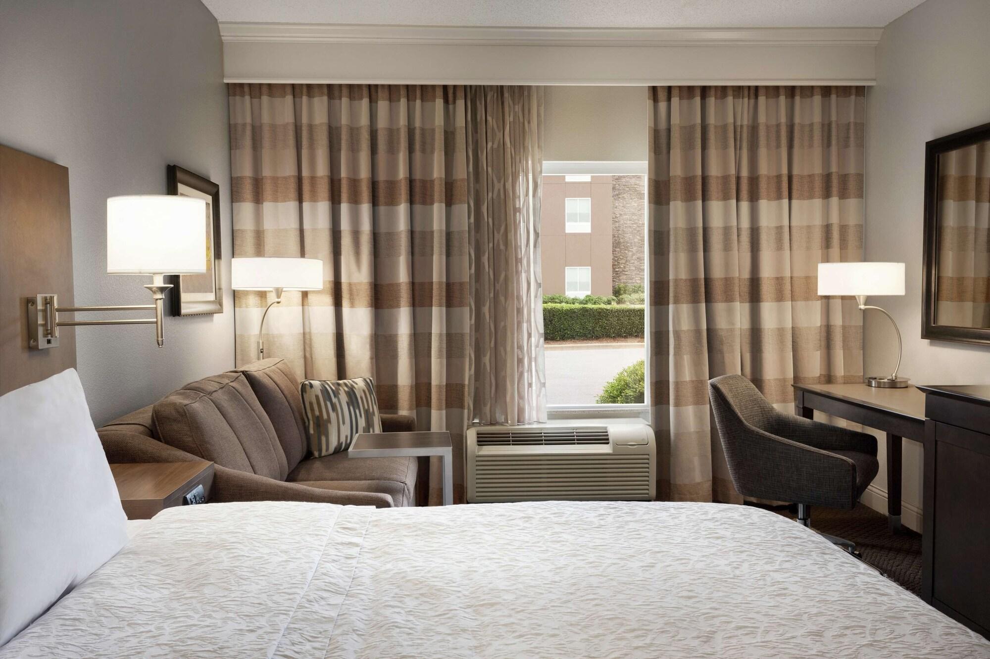 Hampton Inn & Suites Montgomery-Eastchase Eksteriør billede