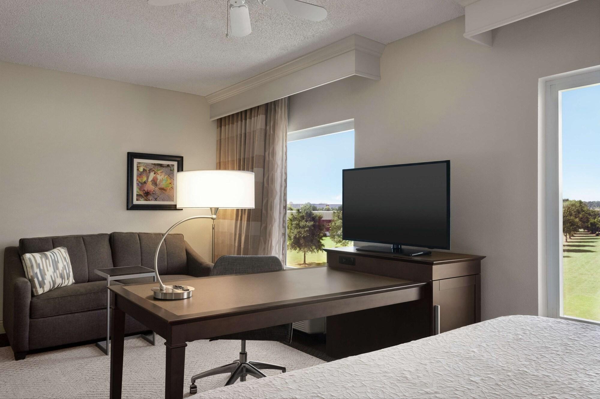 Hampton Inn & Suites Montgomery-Eastchase Eksteriør billede